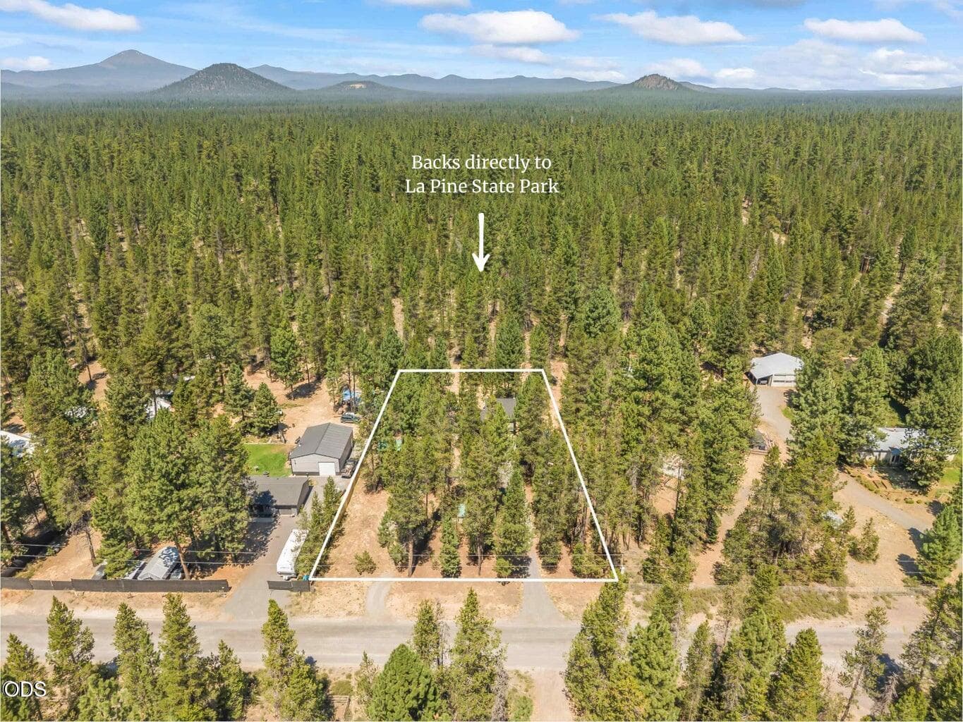 3. Photo 3 of 27, 16018 Park Drive, La Pine, OR 97739