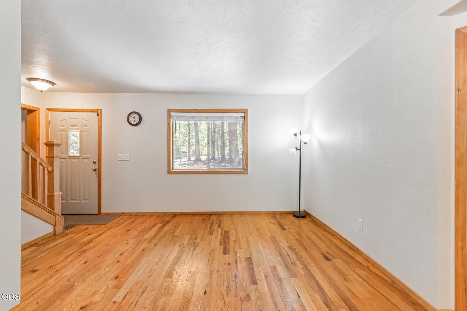 4. Photo 4 of 27, 16018 Park Drive, La Pine, OR 97739