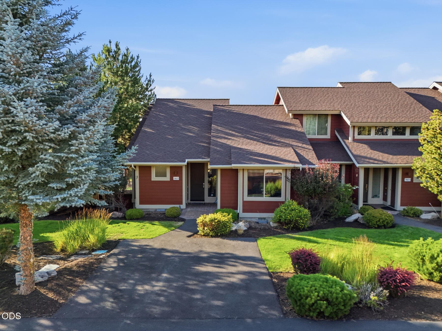 6_welcome home drone. Photo 3 of 39, 10614 Village Loop, Redmond, OR 97756