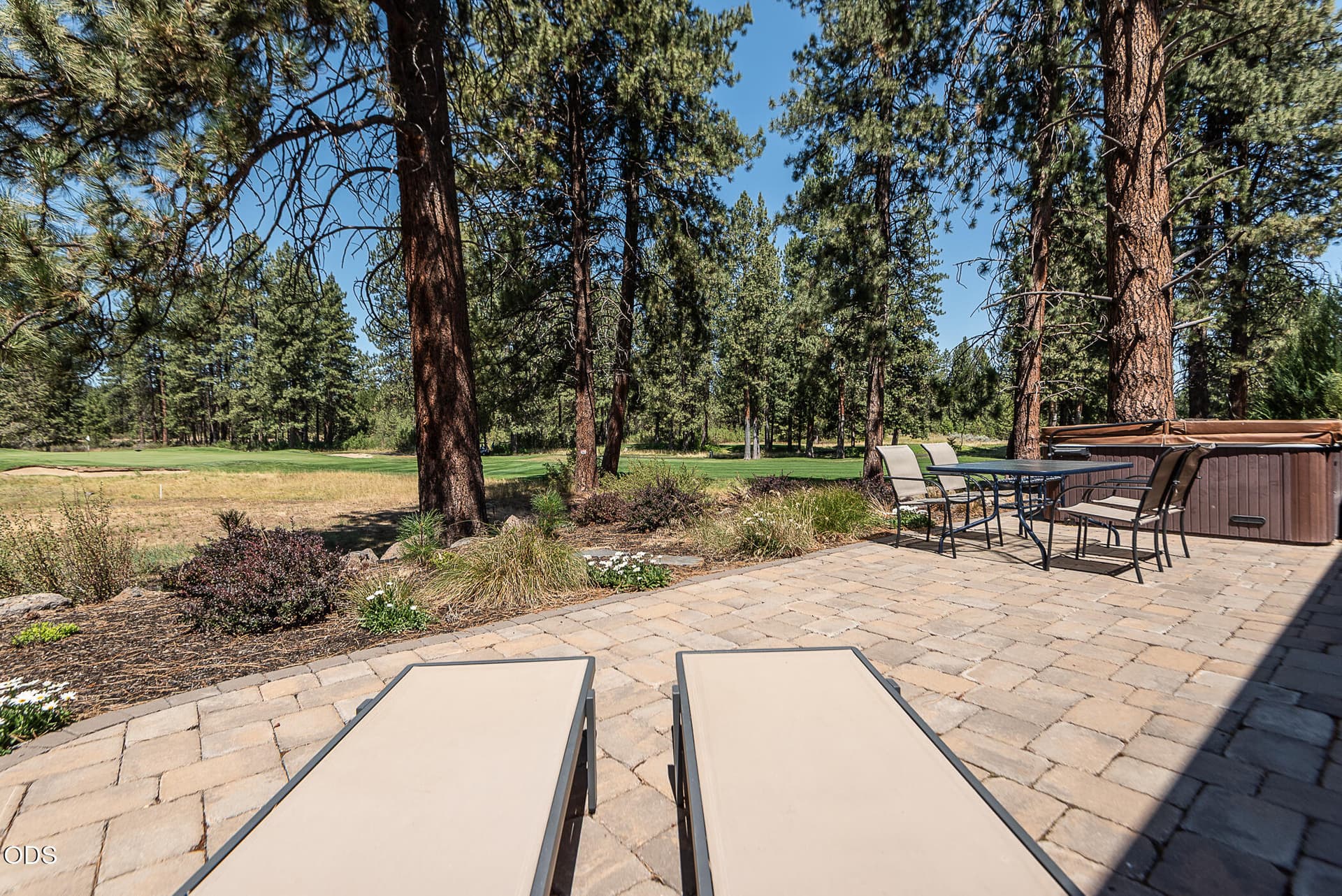 34. Photo 2 of 41, 60484 Kangaroo Loop, Bend, OR 97702
