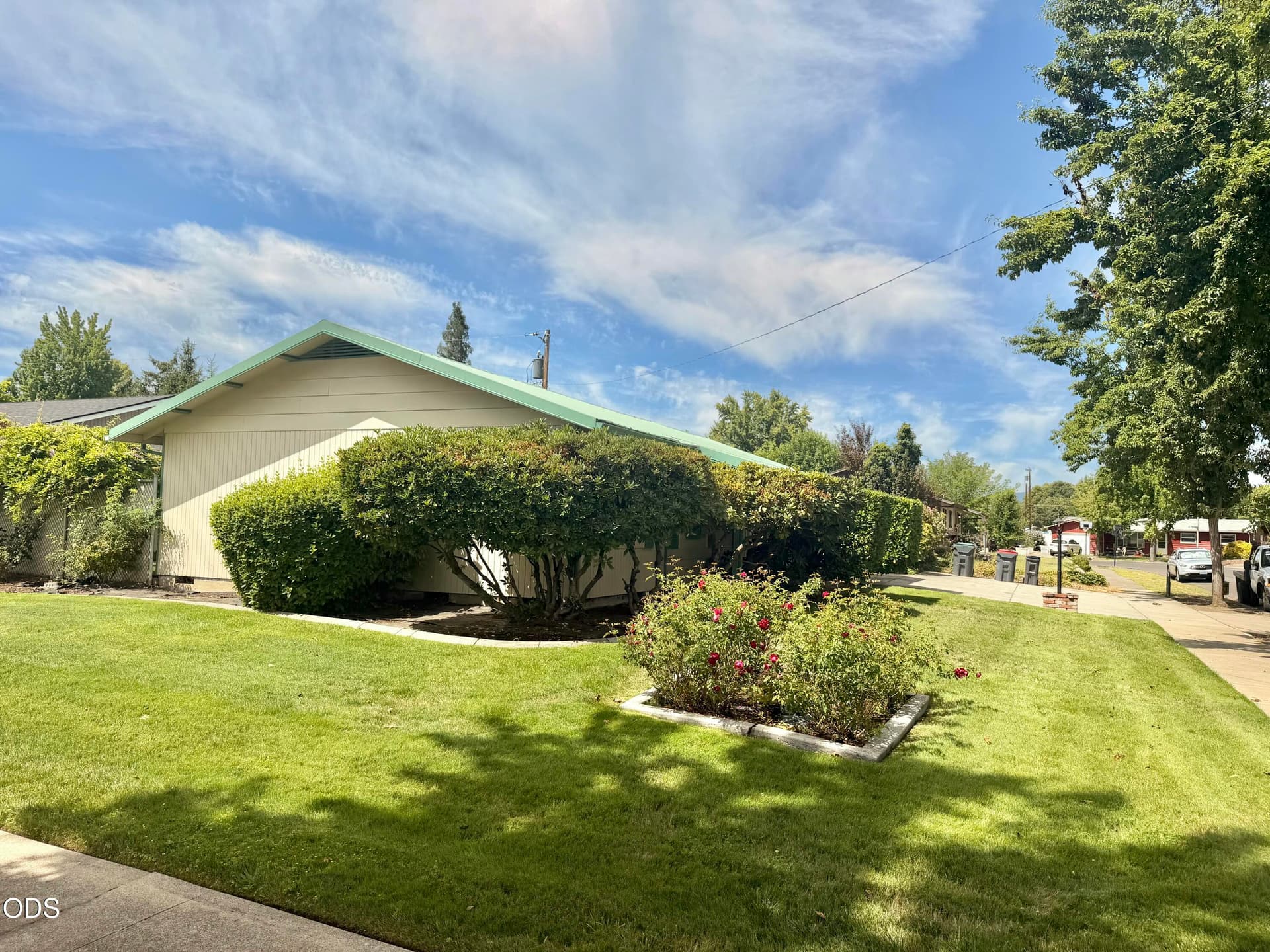 1000009533. Photo 2 of 20, 601 Souvenir Street, Medford, OR 97501
