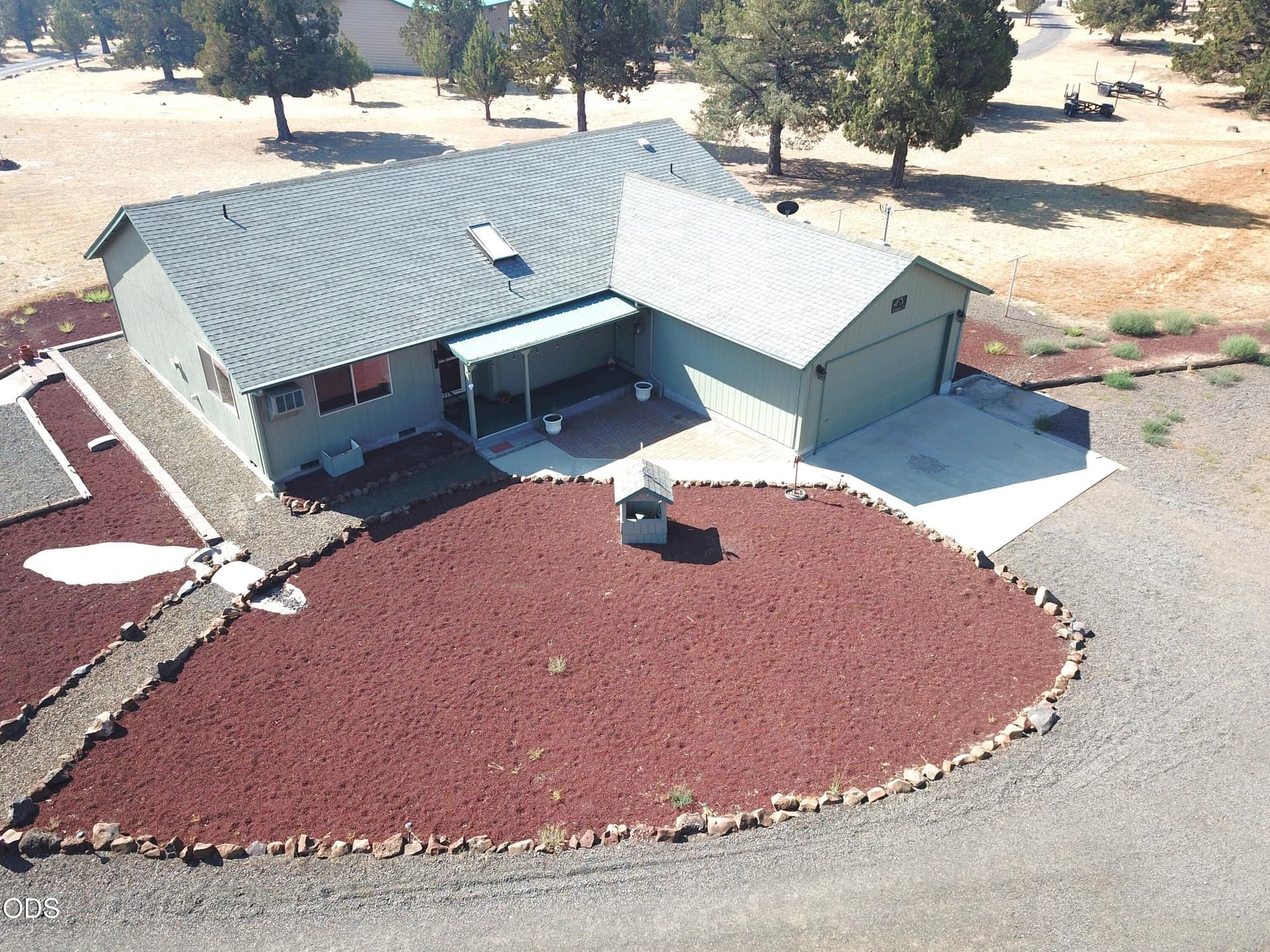 8152Paious1. Photo 1 of 29, 8152 SW Paious Drive, Culver, OR 97734