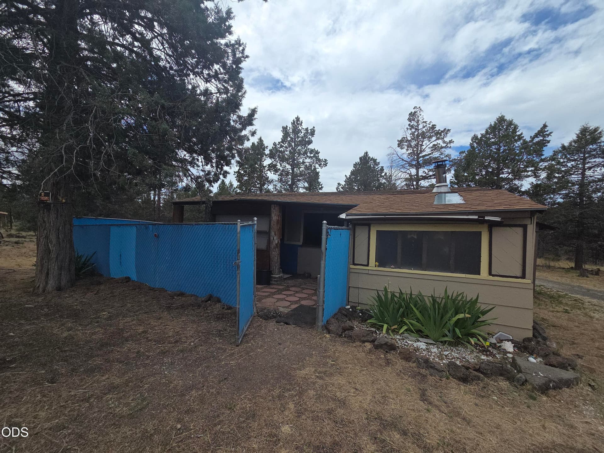 Front. Photo 1 of 29, 8314 Bly Mountain Cutoff Road, Bonanza, OR 97623