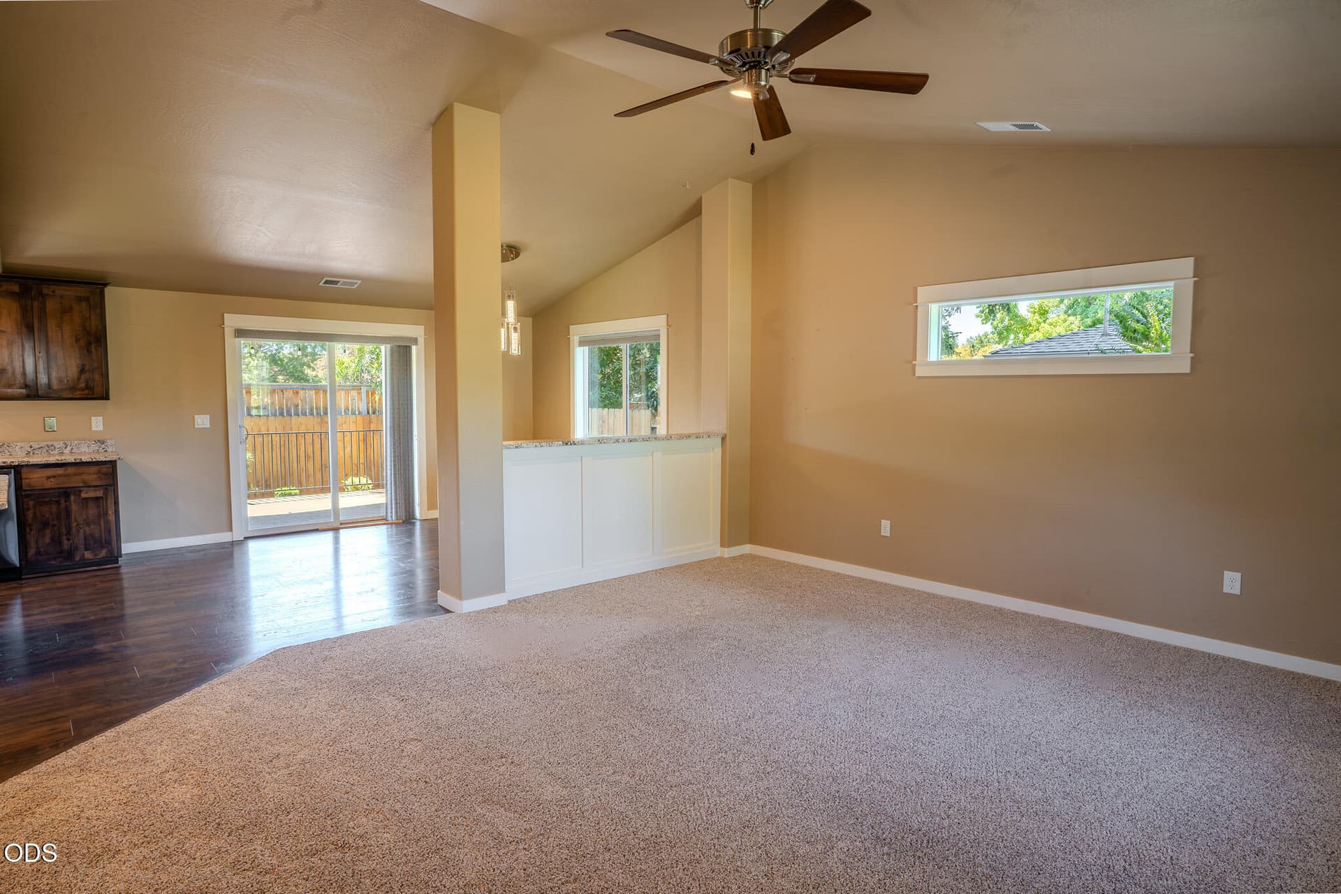 Living room. Photo 4 of 38, 2196 Crestbrook Road, Medford, OR 97504
