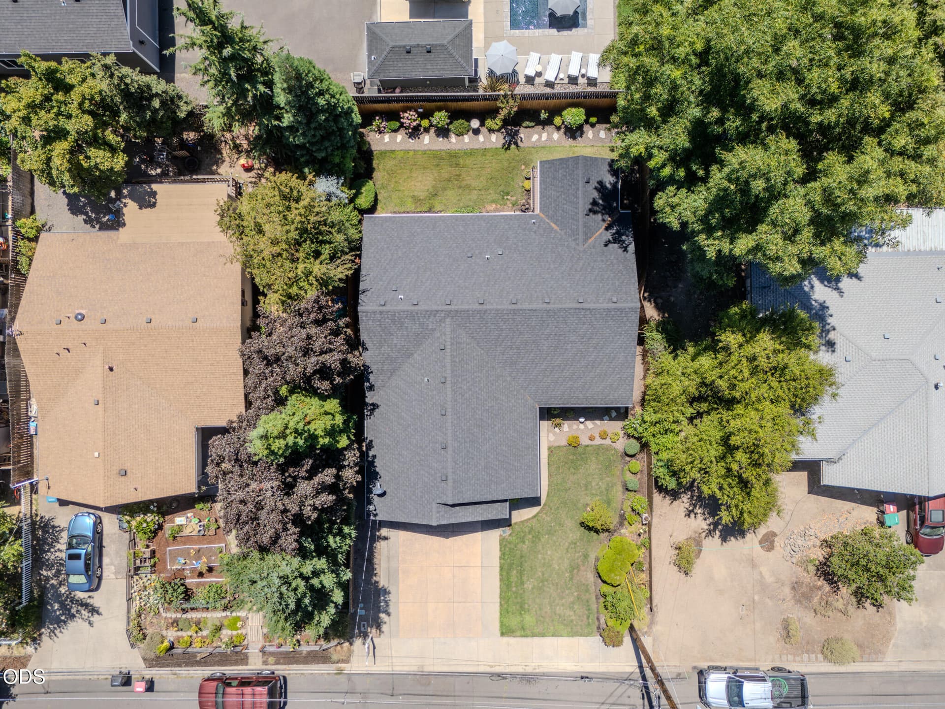 Ariel View 2. Photo 3 of 38, 2196 Crestbrook Road, Medford, OR 97504