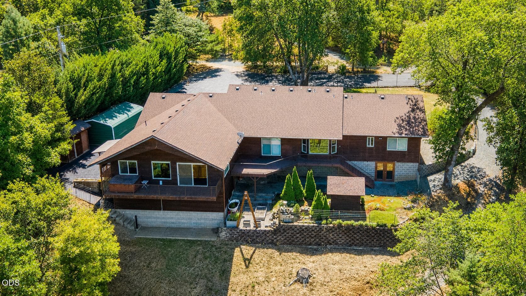 Back View. Photo 2 of 33, 410 Lancelot Lane, Merlin, OR 97532