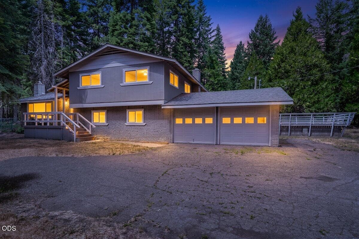 49-Twilight AI Option. Photo 1 of 48, 12300 Oregon 66, Ashland, OR 97520