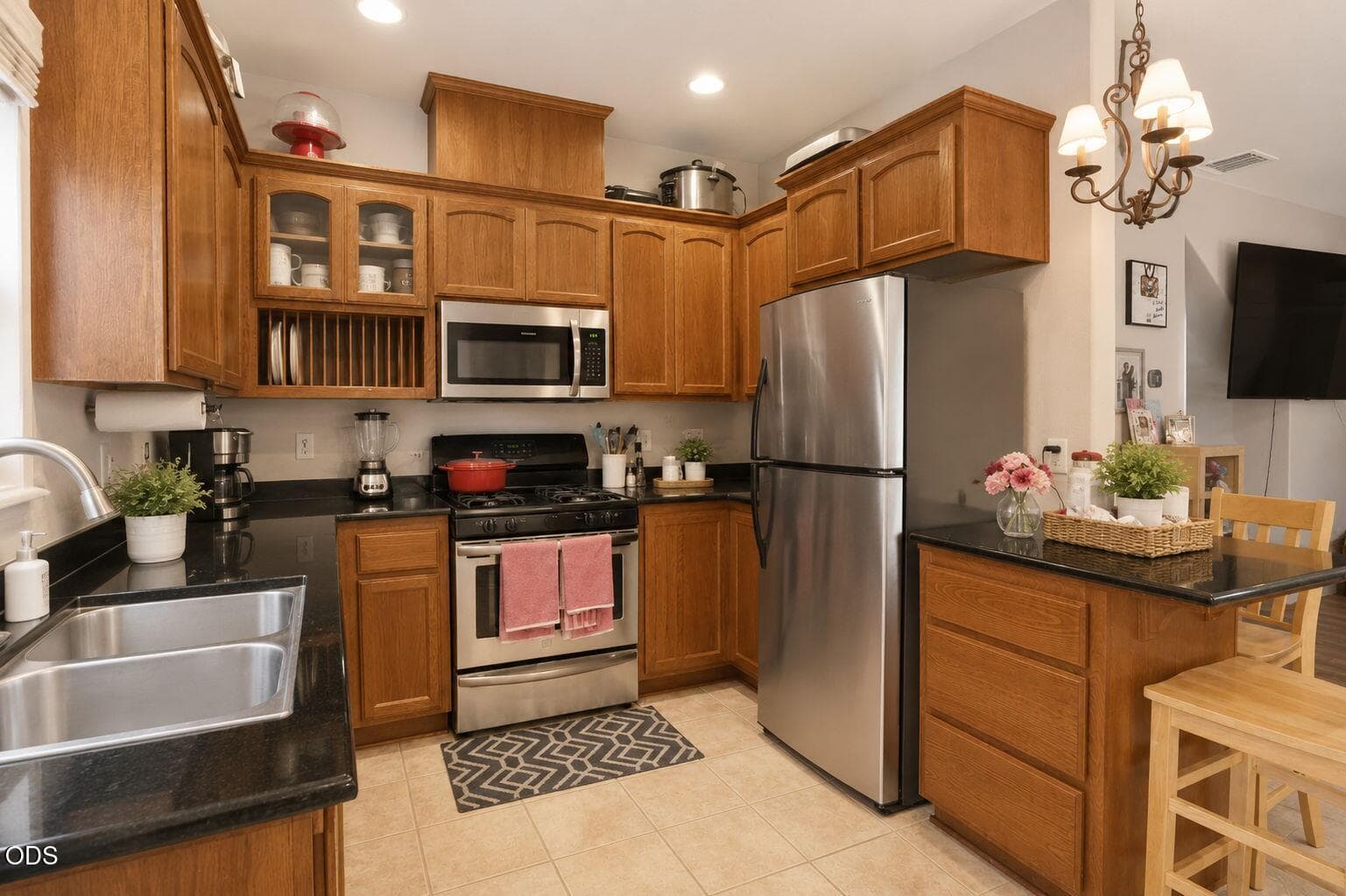6-web-or-mls-Photo Jul 31 2026, 11 29 46. Photo 5 of 11, 2200 E Barnett Road Unit 3, Medford, OR 97504