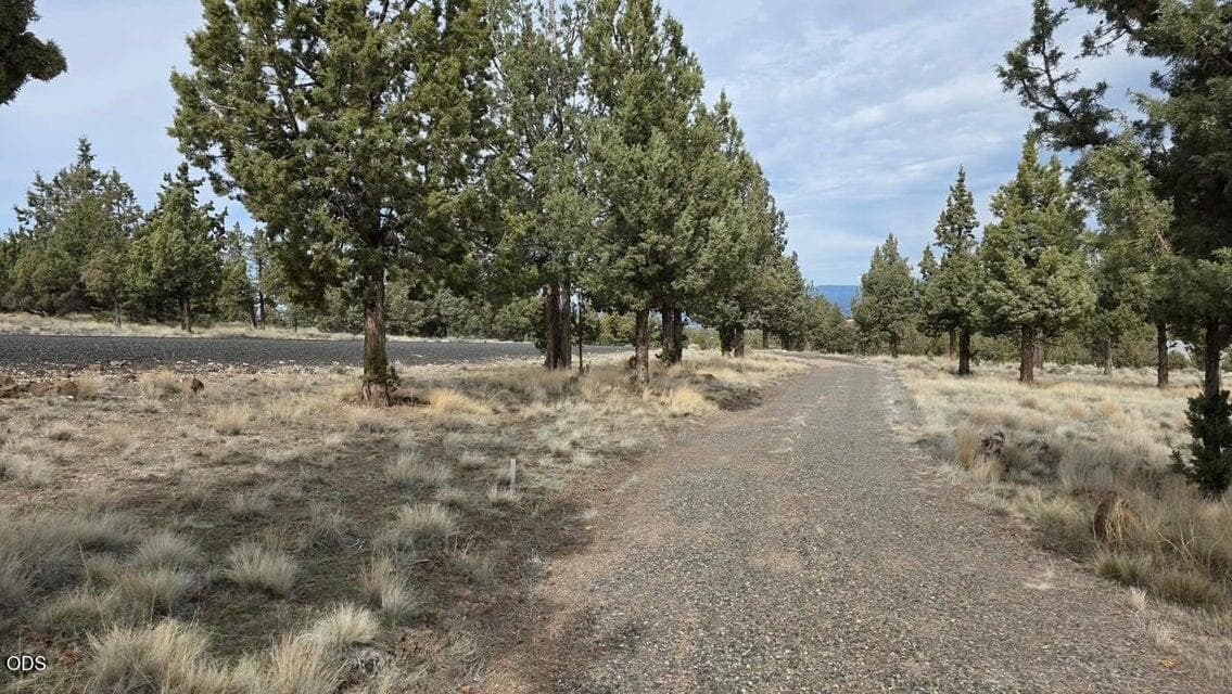 20260320040020088202000000-o. Photo 2 of 9, 6648 SE Night Hawk Drive, Prineville, OR 97754