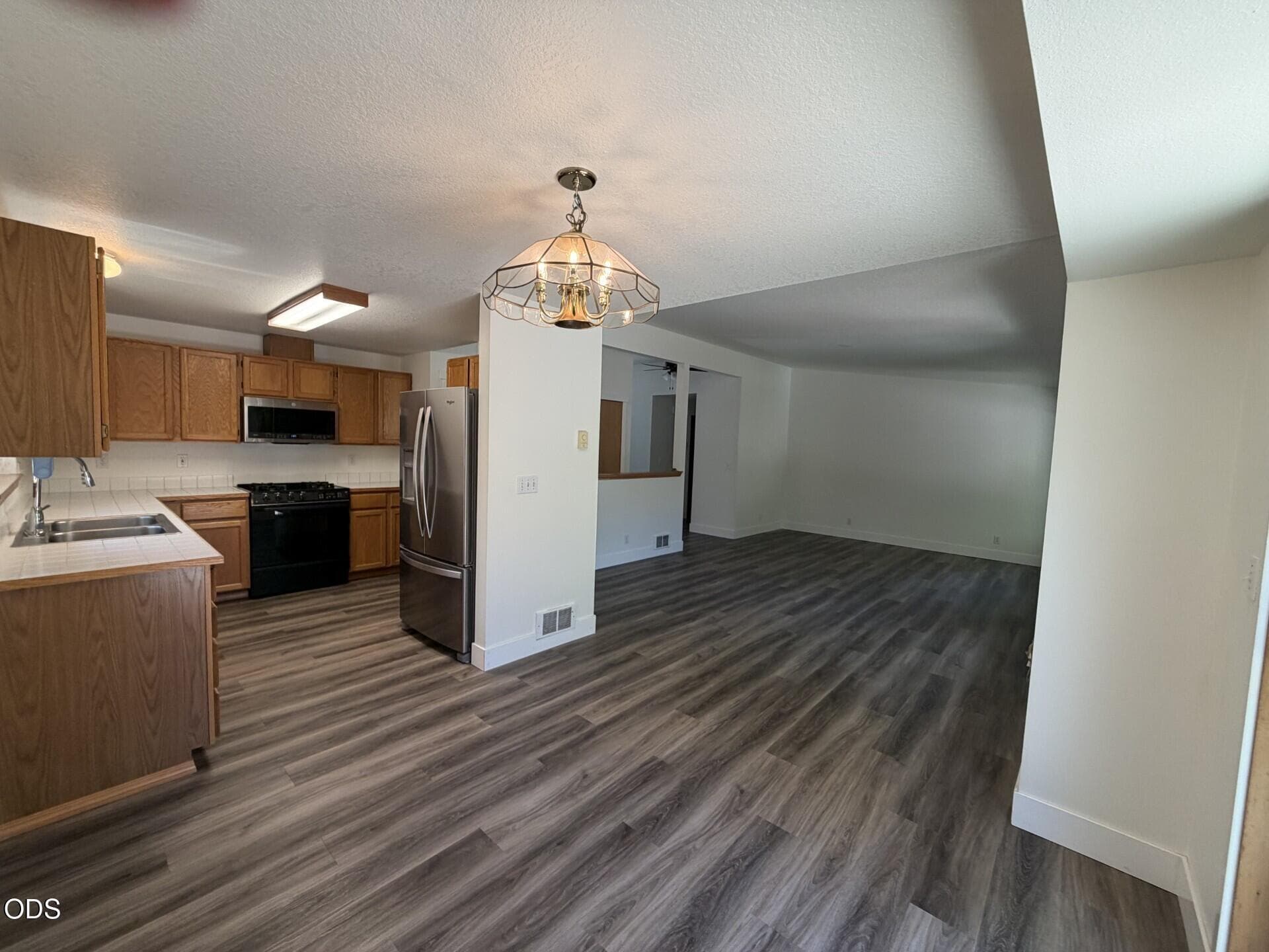 1522 68. Photo 5 of 40, 1522 NE Locksley Drive, Bend, OR 97701