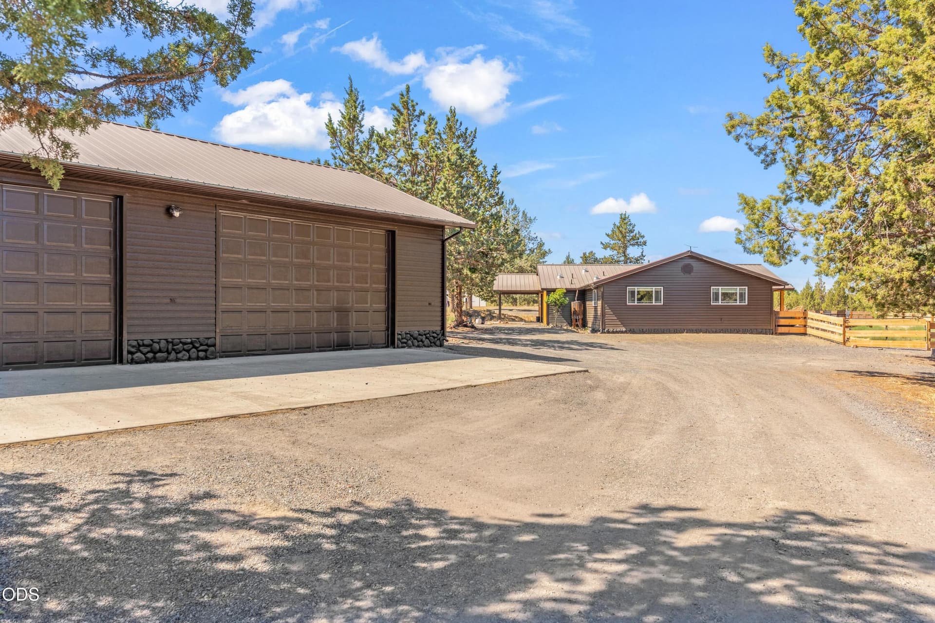 02. Photo 4 of 29, 7043 SW Highland Drive, Powell Butte, OR 97753