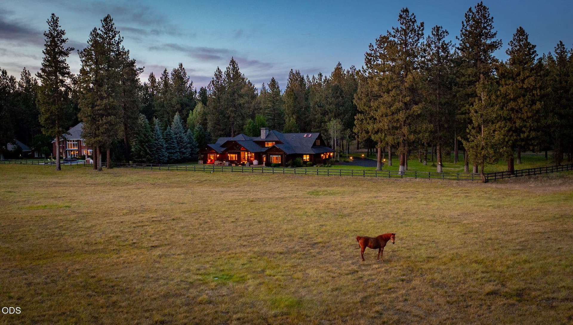 26-web-or-mls-Riley Visuals-26. Photo 5 of 76, 15385 Windigo Trail, Sisters, OR 97759