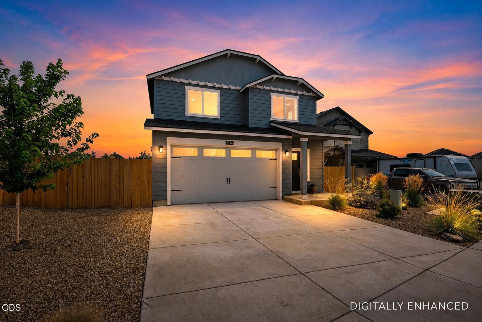 Welcome home. Photo 2 of 40, 3774 NW 7th Lane, Redmond, OR 97756