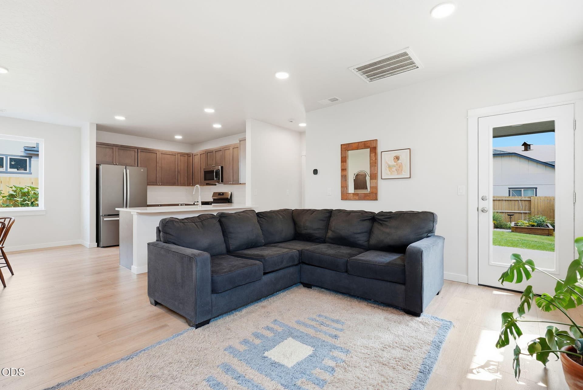 Abundant natural light. Photo 5 of 40, 3774 NW 7th Lane, Redmond, OR 97756