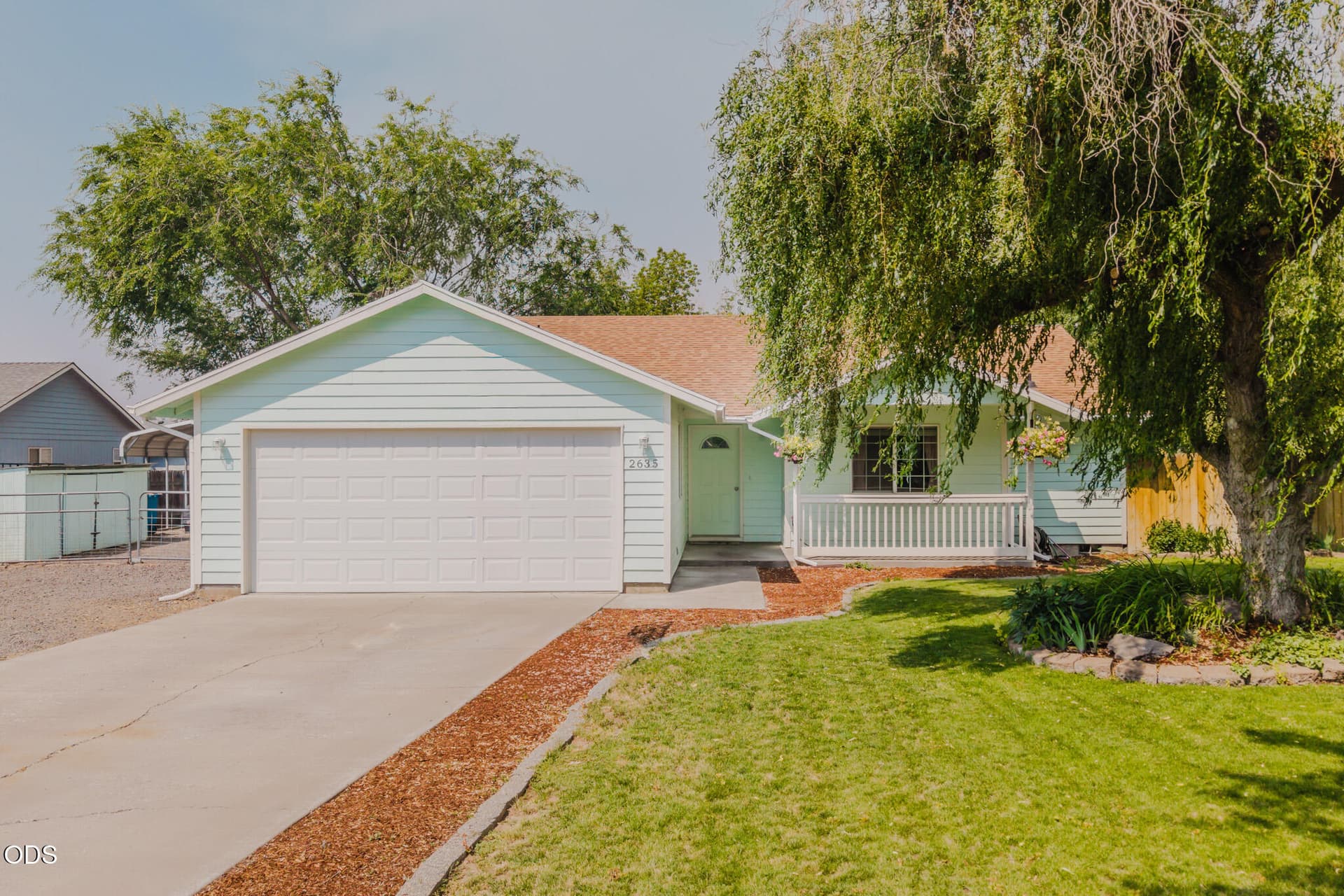 2635 NE Yellowpine Rd - Small Size-01. Photo 2 of 48, 2635 NE Yellowpine Road, Prineville, OR 97754