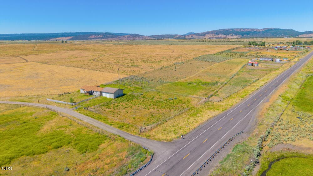 91942Highway140-56. Photo 2 of 43, 91942 Highway 140, Lakeview, OR 97630