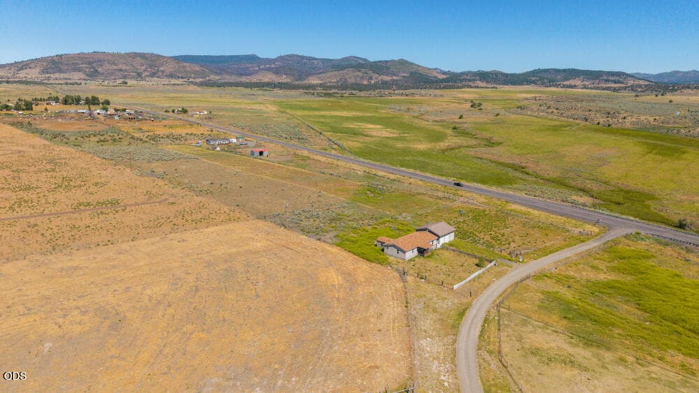 91942Highway140-62. Photo 3 of 43, 91942 Highway 140, Lakeview, OR 97630