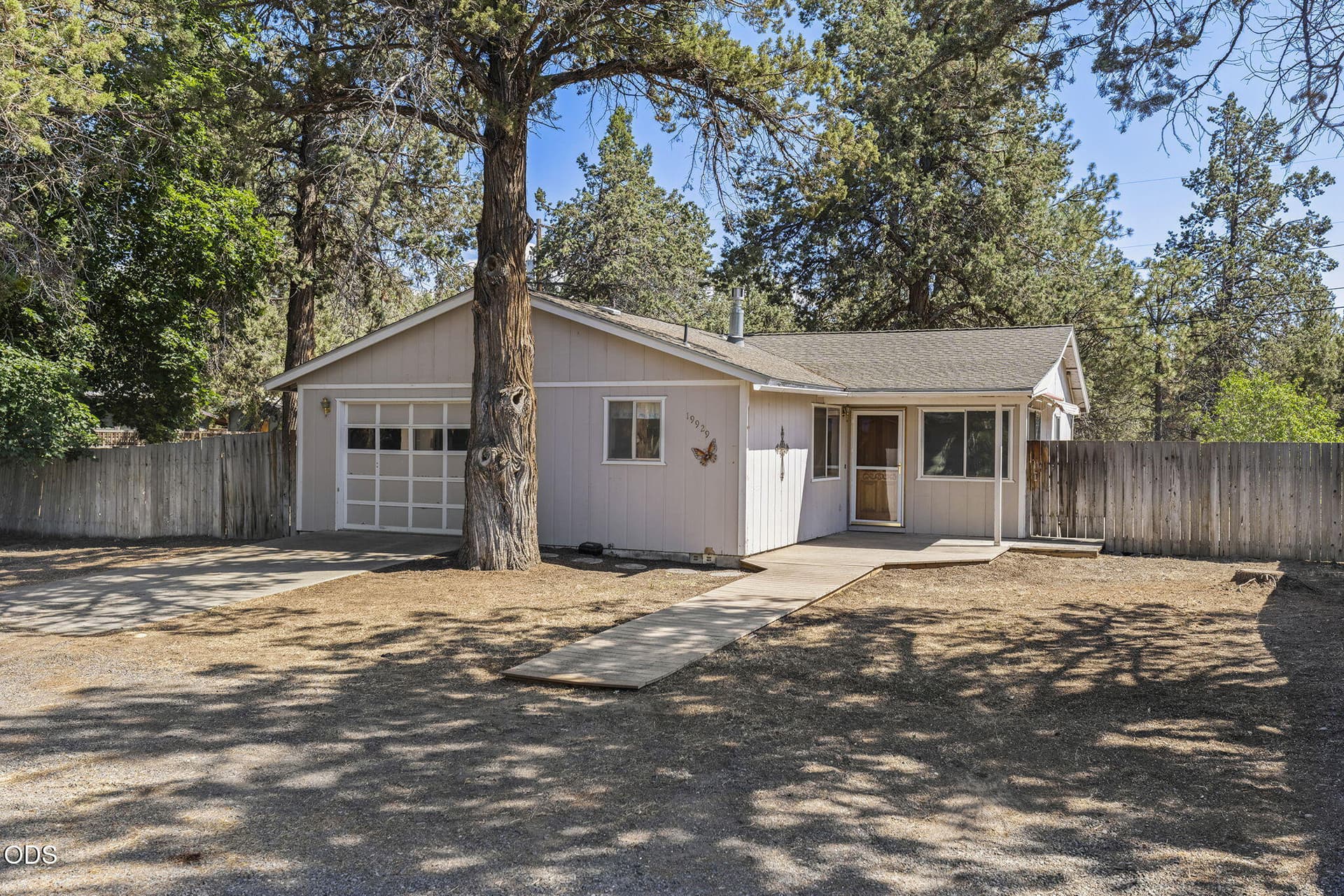 2-web-or-mls-DSC06031. Photo 1 of 37, 19929 Birch Lane, Bend, OR 97703