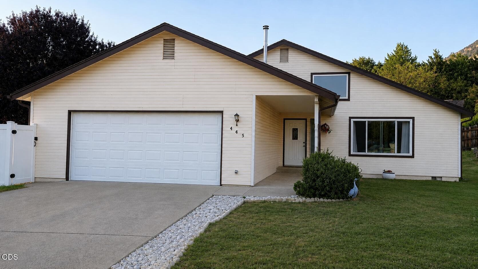 MLS#NEW-2. Photo 1 of 29, 445 Havencrest Court, Klamath Falls, OR 97603