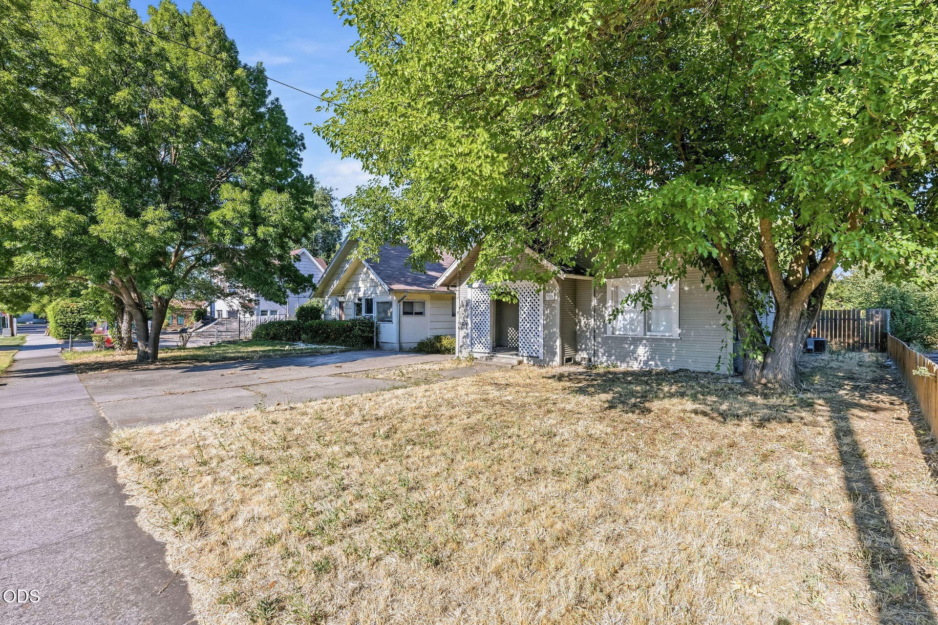079A2082-Edit. Photo 4 of 52, 315 King Street, Medford, OR 97501
