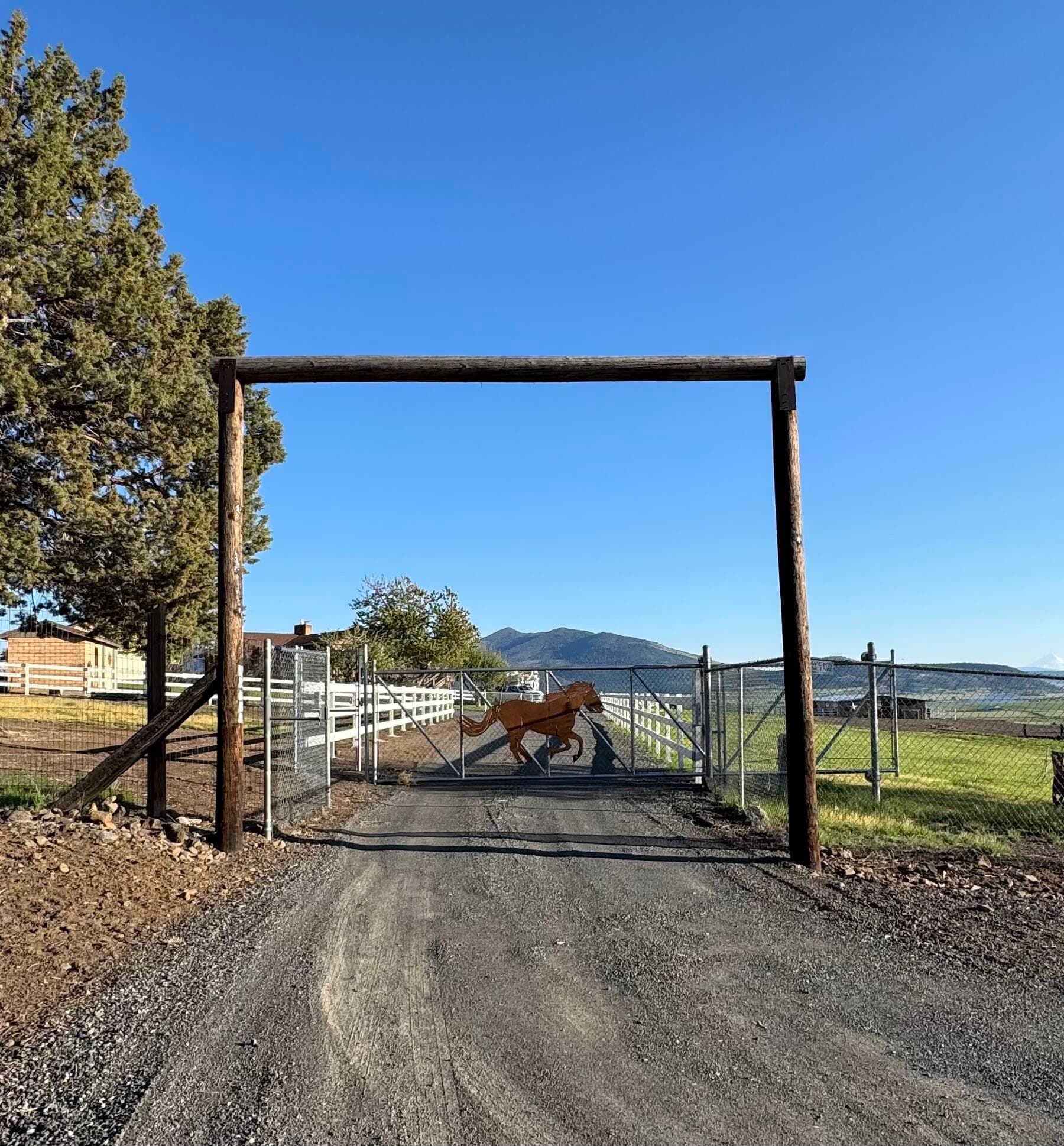 IMG_2128. Photo 1 of 48, 12140 Clovis Drive, Klamath Falls, OR 97603