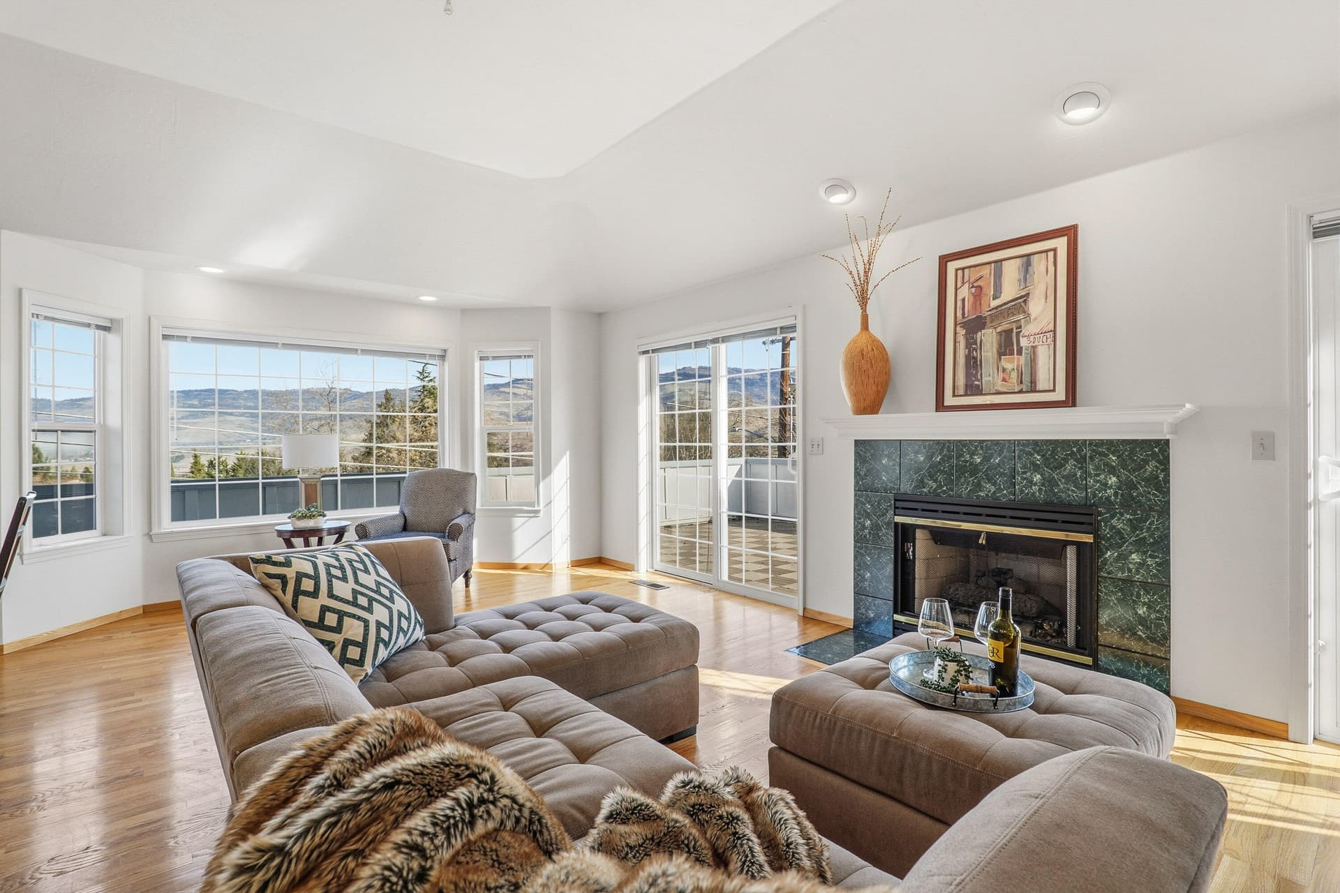 Ashland Duplex (16). Photo 1 of 43, 369 Alta Avenue, Ashland, OR 97520
