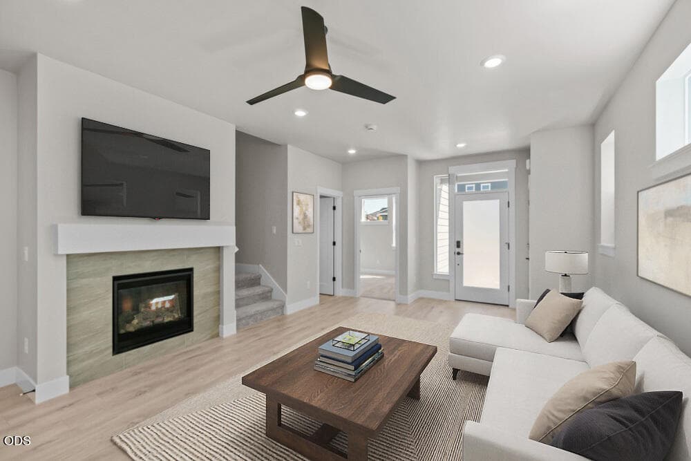 Paisley-M-Classic-GreatRoom. Photo 4 of 16, 20896 SE Denver Drive, Bend, OR 97702