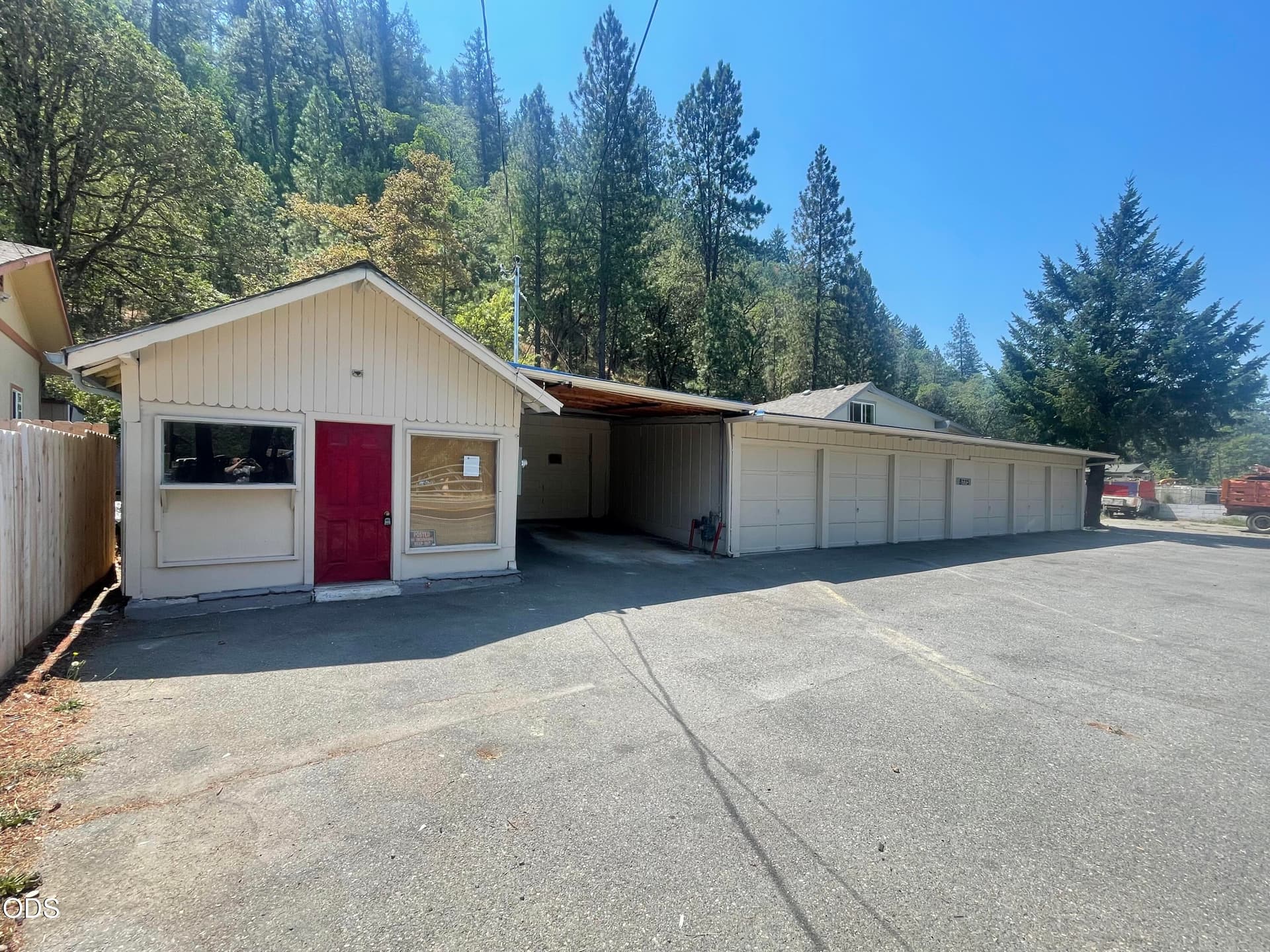 IMG_7577. Photo 1 of 34, 8775 Rogue River Highway, Grants Pass, OR 97527