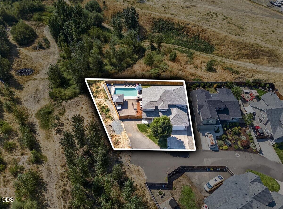 61-60. Photo 2 of 53, 232 Willow Springs Drive, Talent, OR 97540