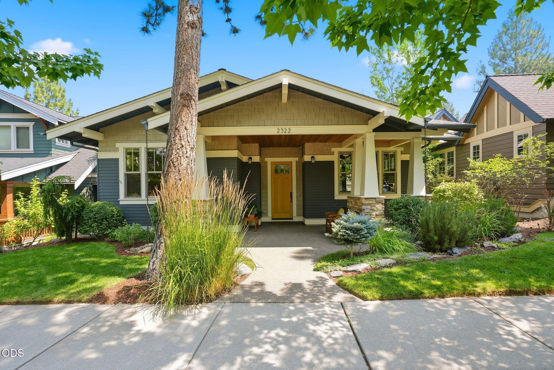 3-web-or-mls-Riley-Visuals-3. Photo 4 of 71, 2322 NW High Lakes Loop, Bend, OR 97703