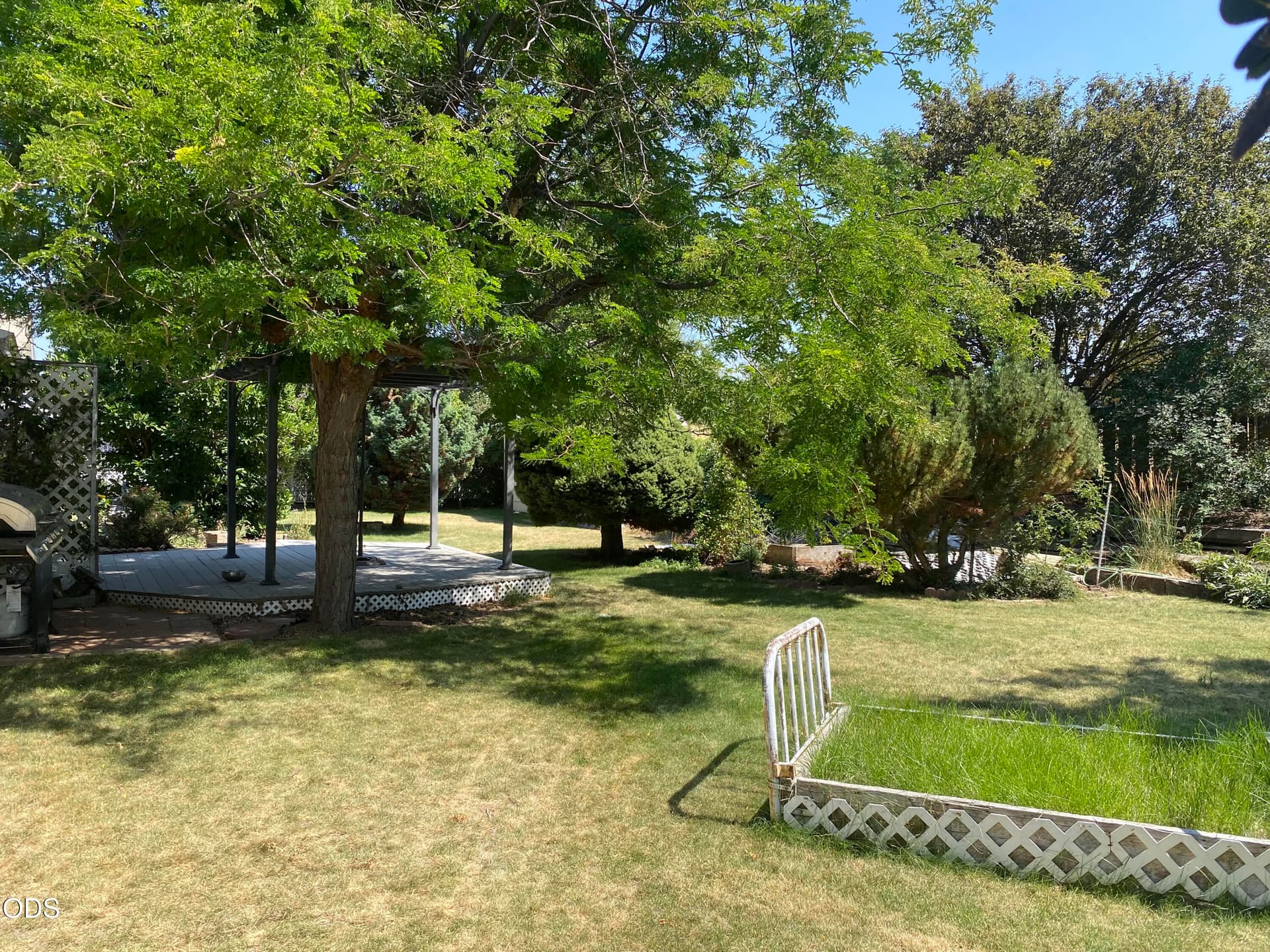 r5. Photo 4 of 36, 2433 Redwood Drive, Klamath Falls, OR 97601