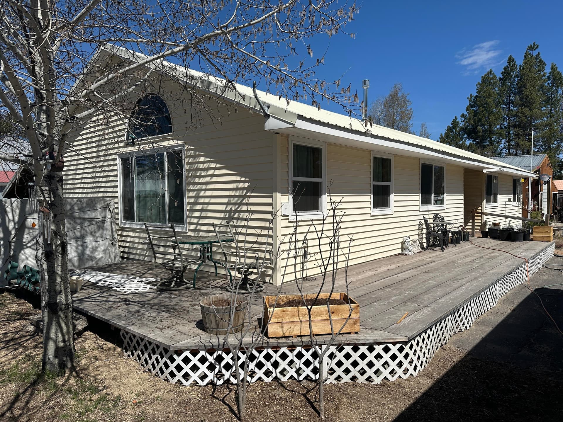 front of home. Photo 2 of 40, 136350 Main Street, Crescent, OR 97733