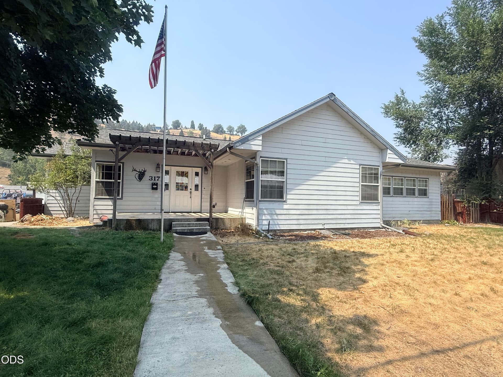 IMG_1833. Photo 1 of 30, 317 S Canyon Boulevard, John Day, OR 97845