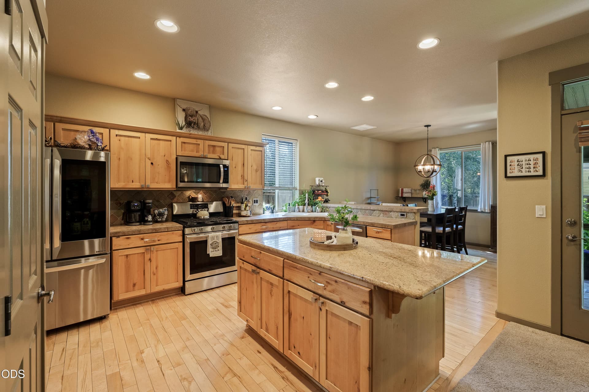 4. Photo 4 of 37, 21183 Ritz Place, Bend, OR 97702
