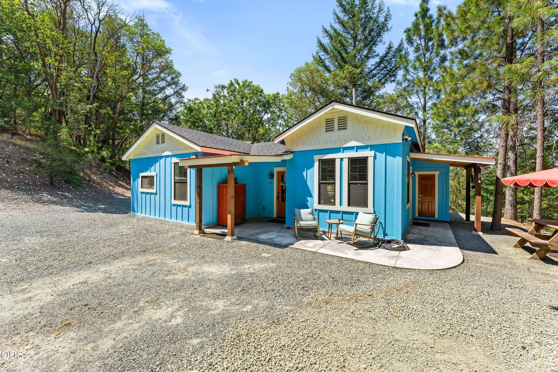 Front. Photo 1 of 35, 289 Shadow Mountain Way, Grants Pass, OR 97527