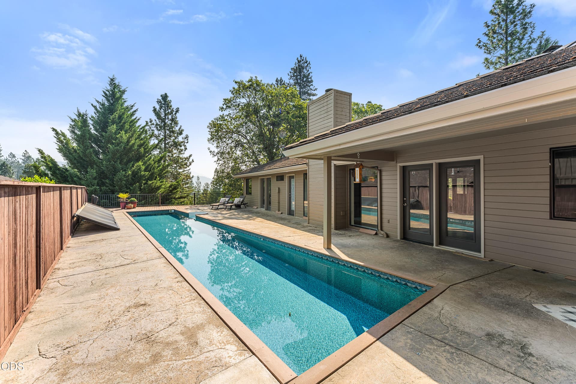 11-EXT (7 of 16). Photo 5 of 48, 1615 NW Olmar Drive, Grants Pass, OR 97526