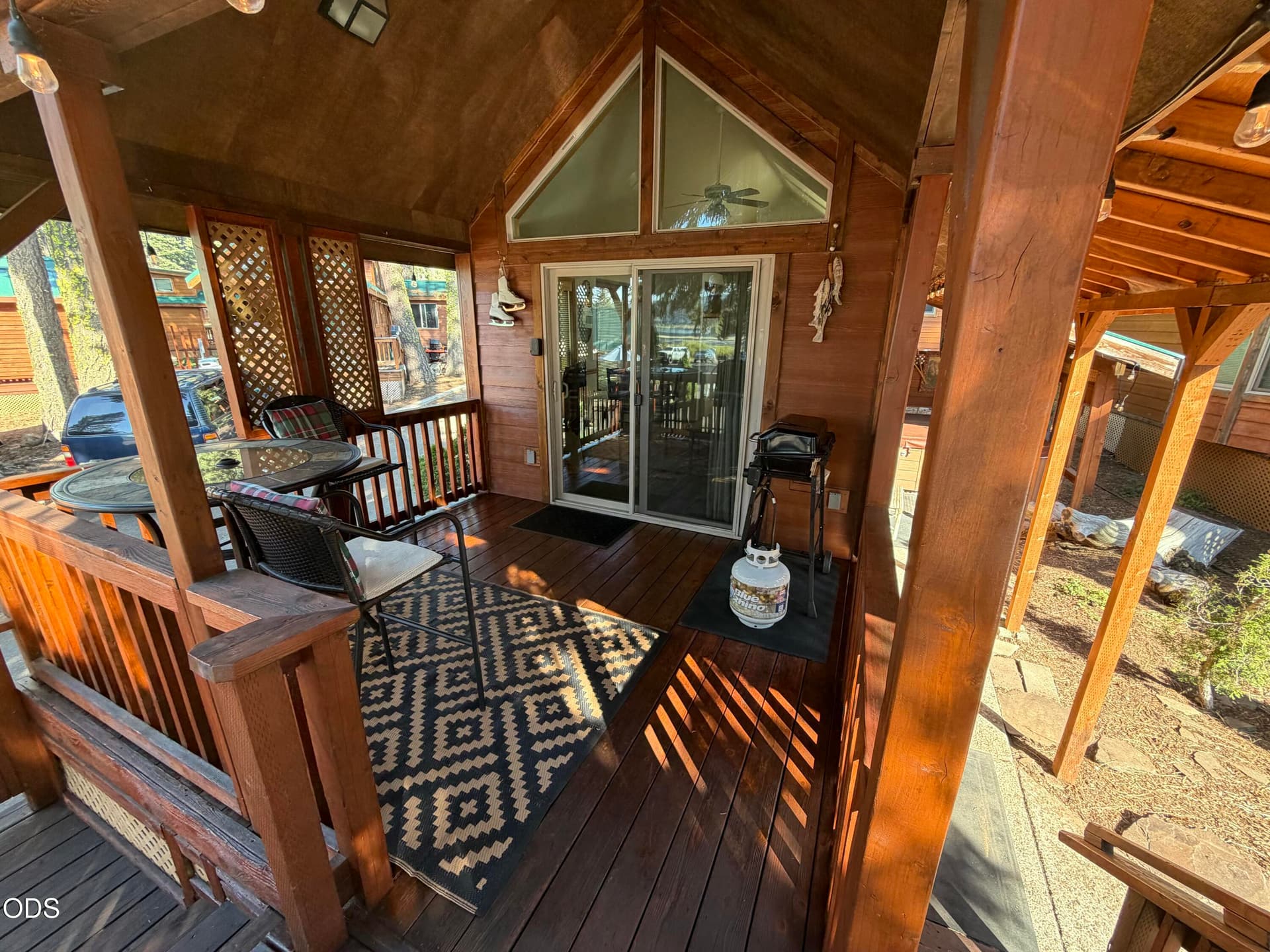 Hyatt Lake Front Porch. Photo 2 of 12, 7900 Hyatt Prairie Road Unit # 4, Ashland, OR 97520