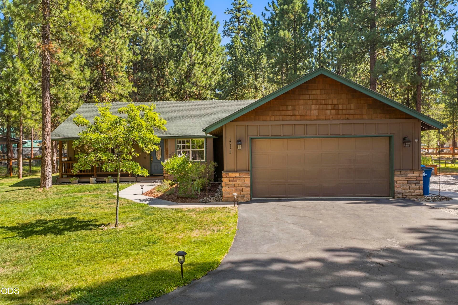 66-Exterior. Photo 3 of 71, 15375 Ponderosa Loop, La Pine, OR 97739