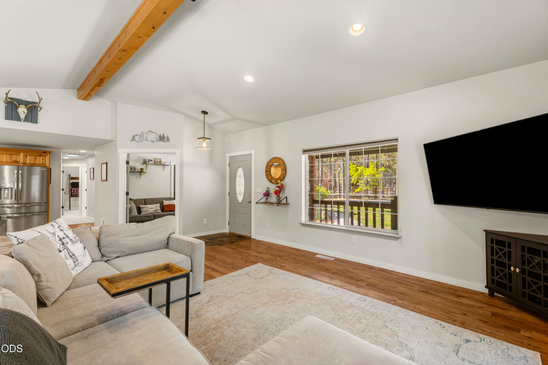 05-Living Room. Photo 5 of 71, 15375 Ponderosa Loop, La Pine, OR 97739