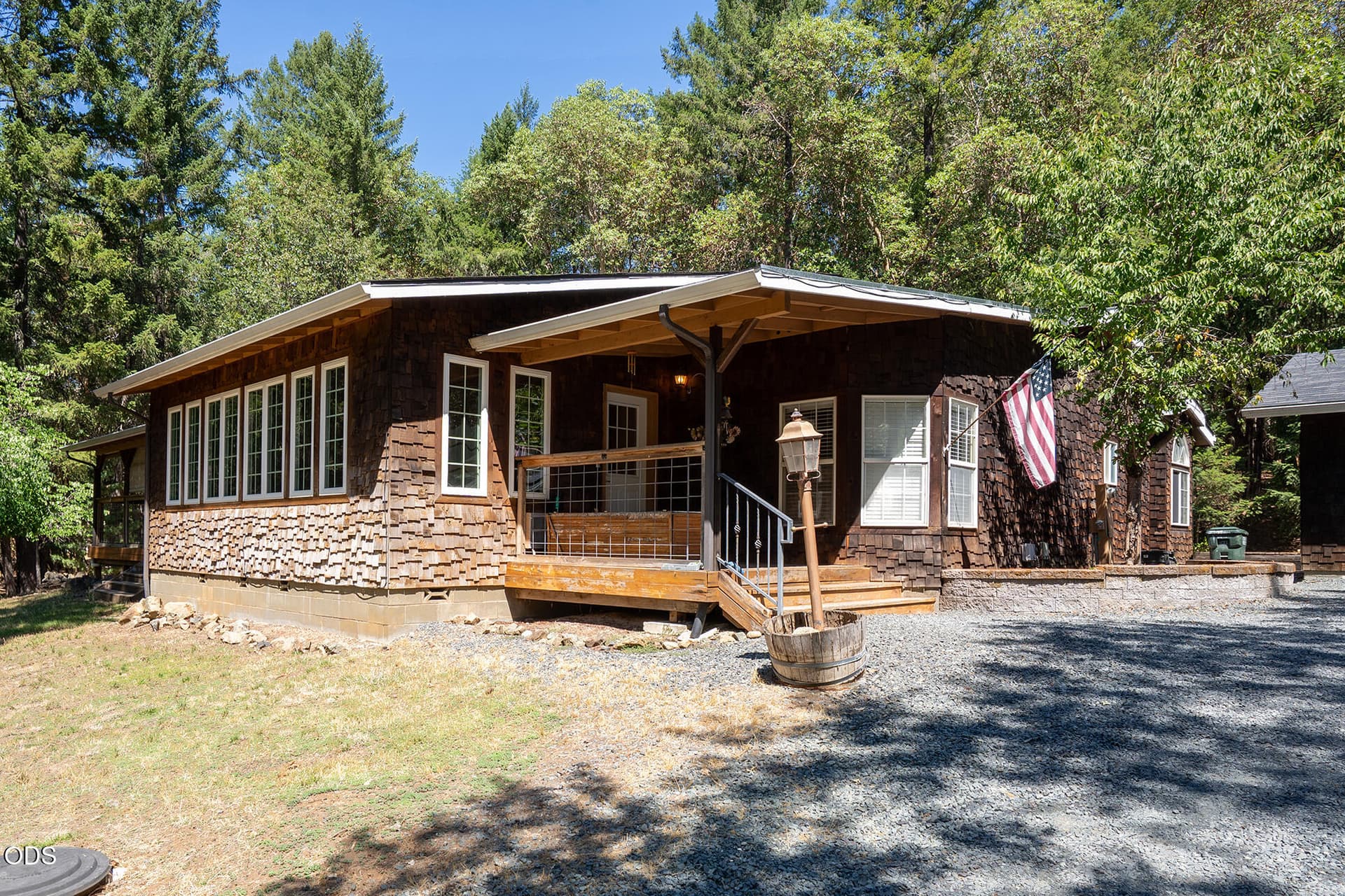 2 (1). Photo 2 of 78, 271 Highwood, Grants Pass, OR 97527