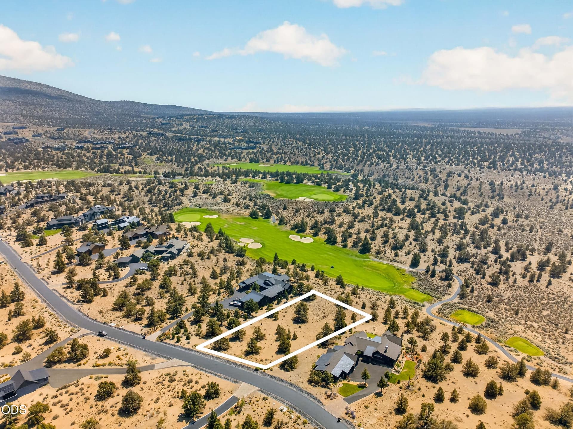 16-Lot 673. Photo 4 of 18, SW Starview Drive Unit 673, Powell Butte, OR 97753
