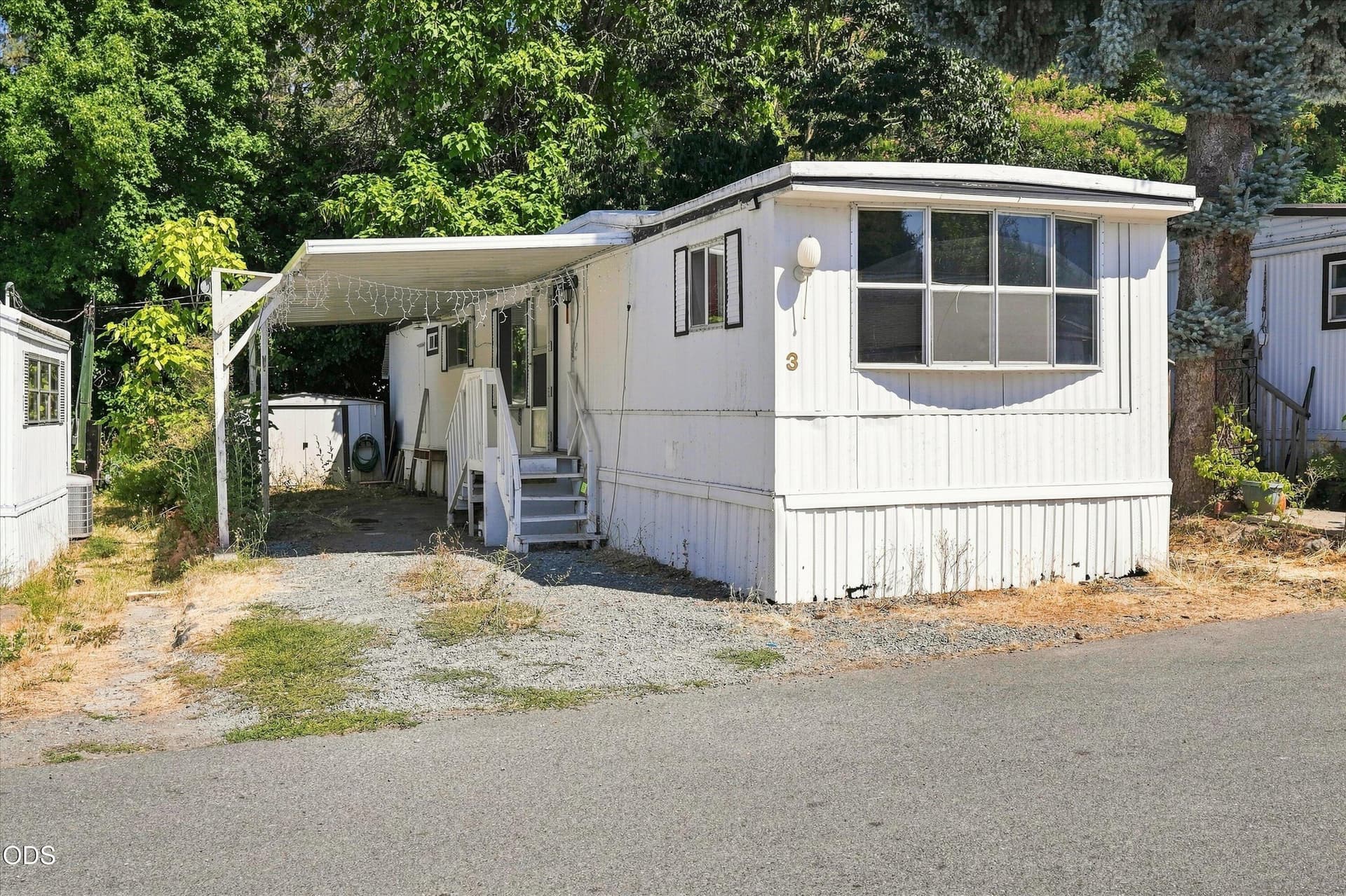 02-7001 Rogue River Hwy #3-2. Photo 2 of 28, 7001 Rogue River Highway Unit SPC 3, Grants Pass, OR 97527