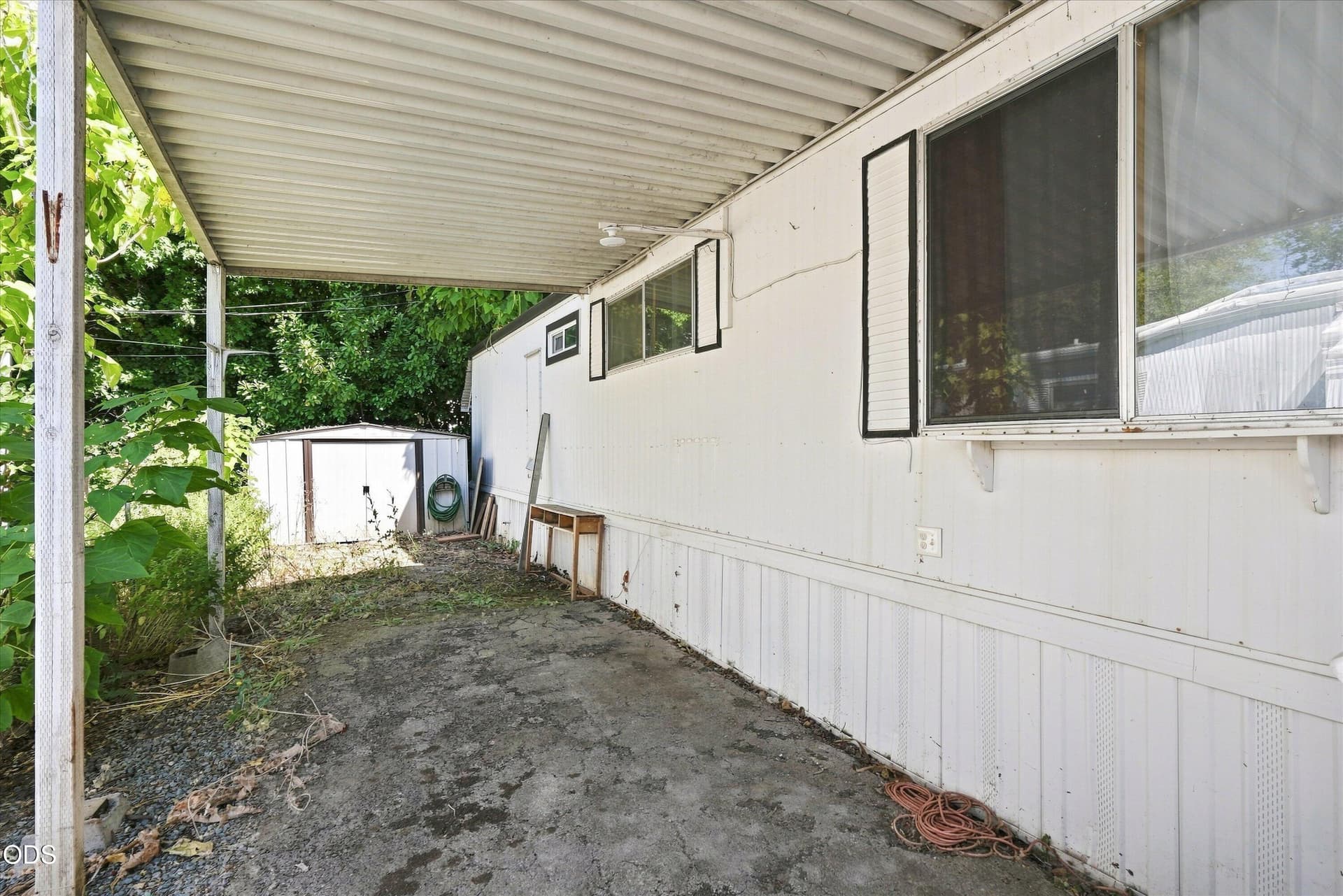 04-7001 Rogue River Hwy #3-4. Photo 4 of 28, 7001 Rogue River Highway Unit SPC 3, Grants Pass, OR 97527