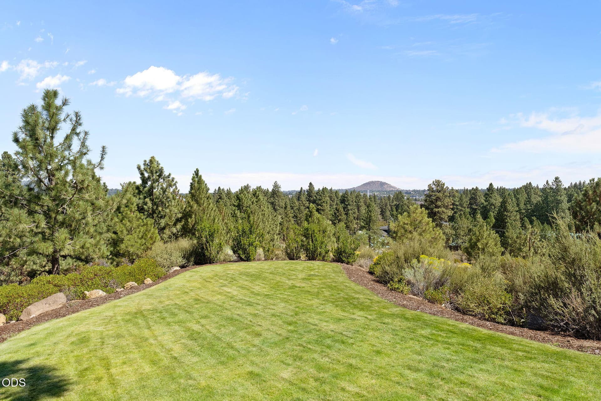 KellySellsBend_61576_SW_Longview (7). Photo 4 of 75, 61576 SW Longview Street, Bend, OR 97702