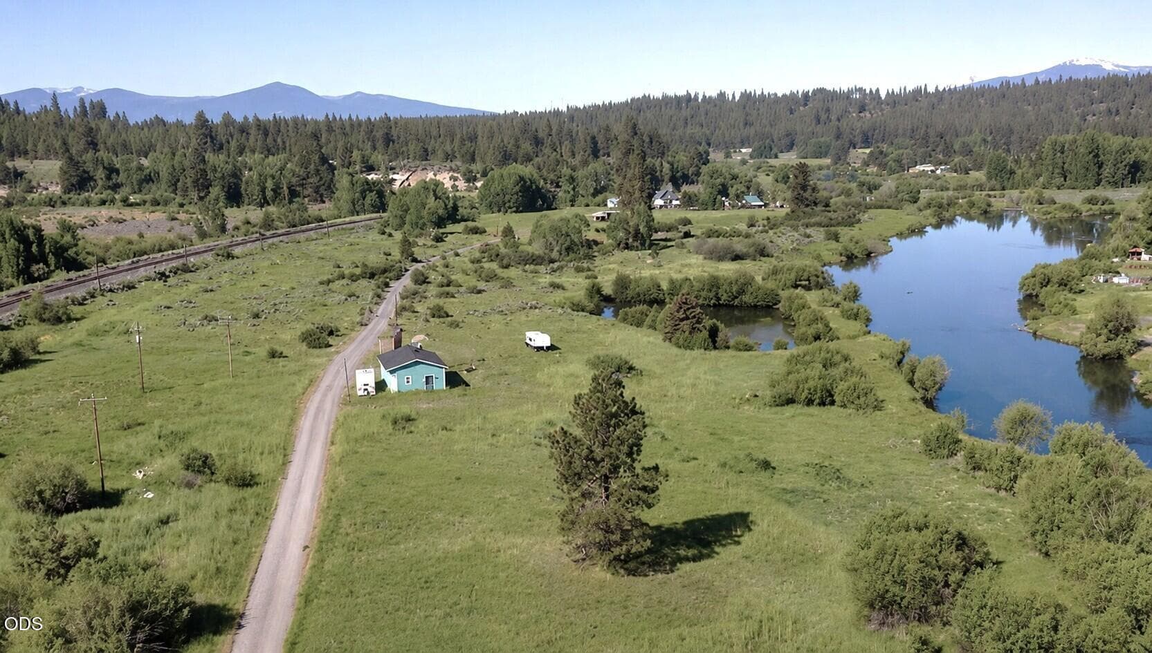 1. Photo 1 of 24, 308 S Klamath Avenue, Chiloquin, OR 97624