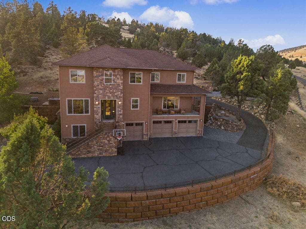 vale-2. Photo 1 of 87, 2706 Vale Road, Klamath Falls, OR 97603