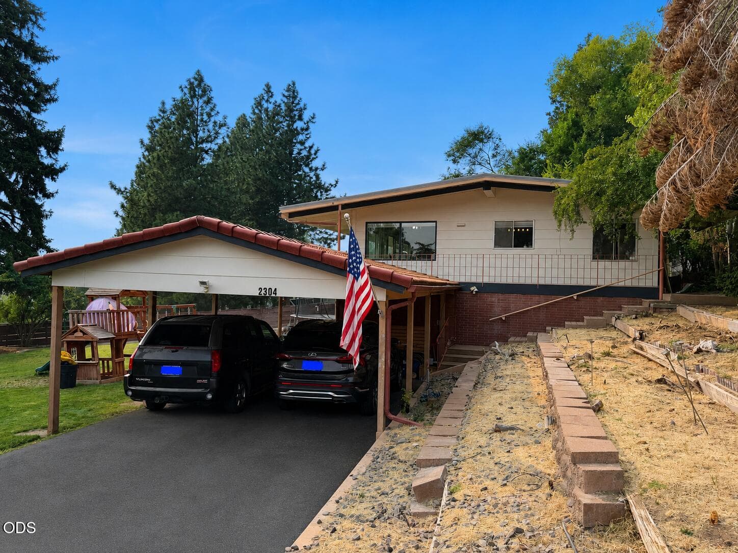 IMG_0151. Photo 1 of 22, 2304 Western Street, Klamath Falls, OR 97603