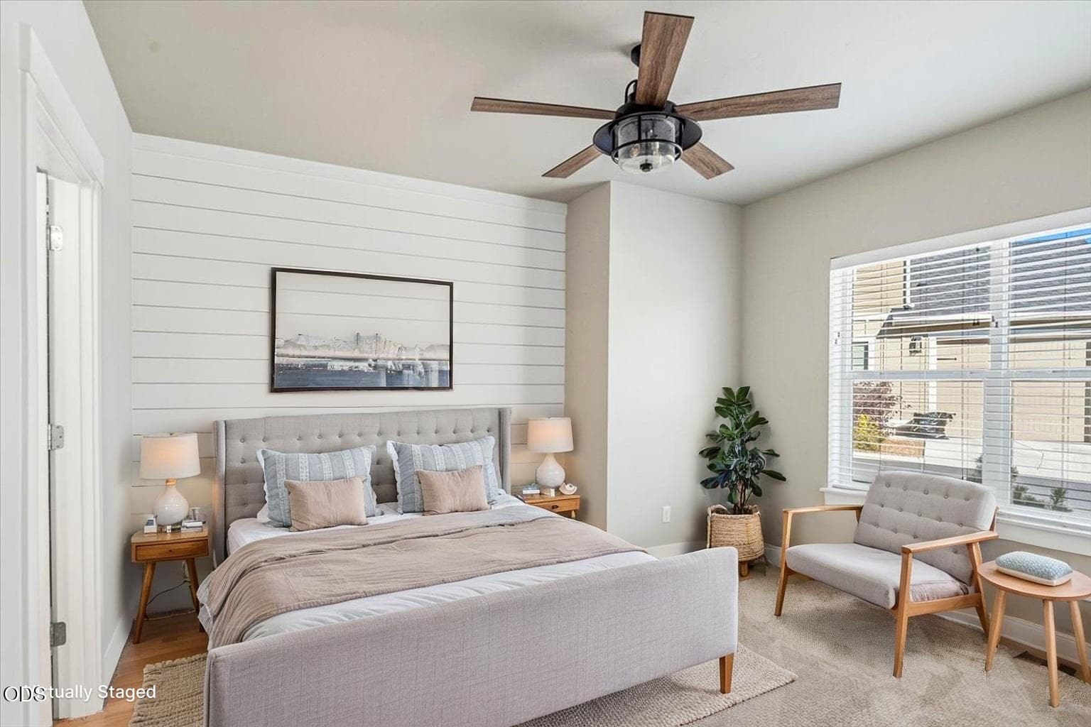 Virtually Staged. Photo 5 of 38, 2755 SW Greens Boulevard Unit APT 17, Redmond, OR 97756