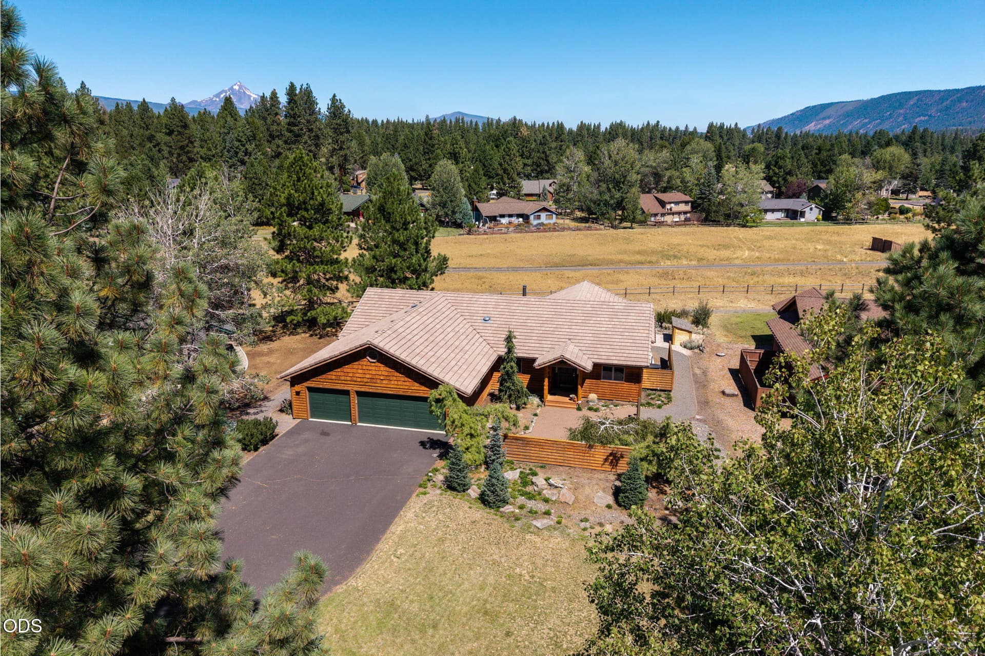 Live in the Metolius Basin. Photo 1 of 52, 26342 SW Metolius Meadows Drive, Camp Sherman, OR 97730