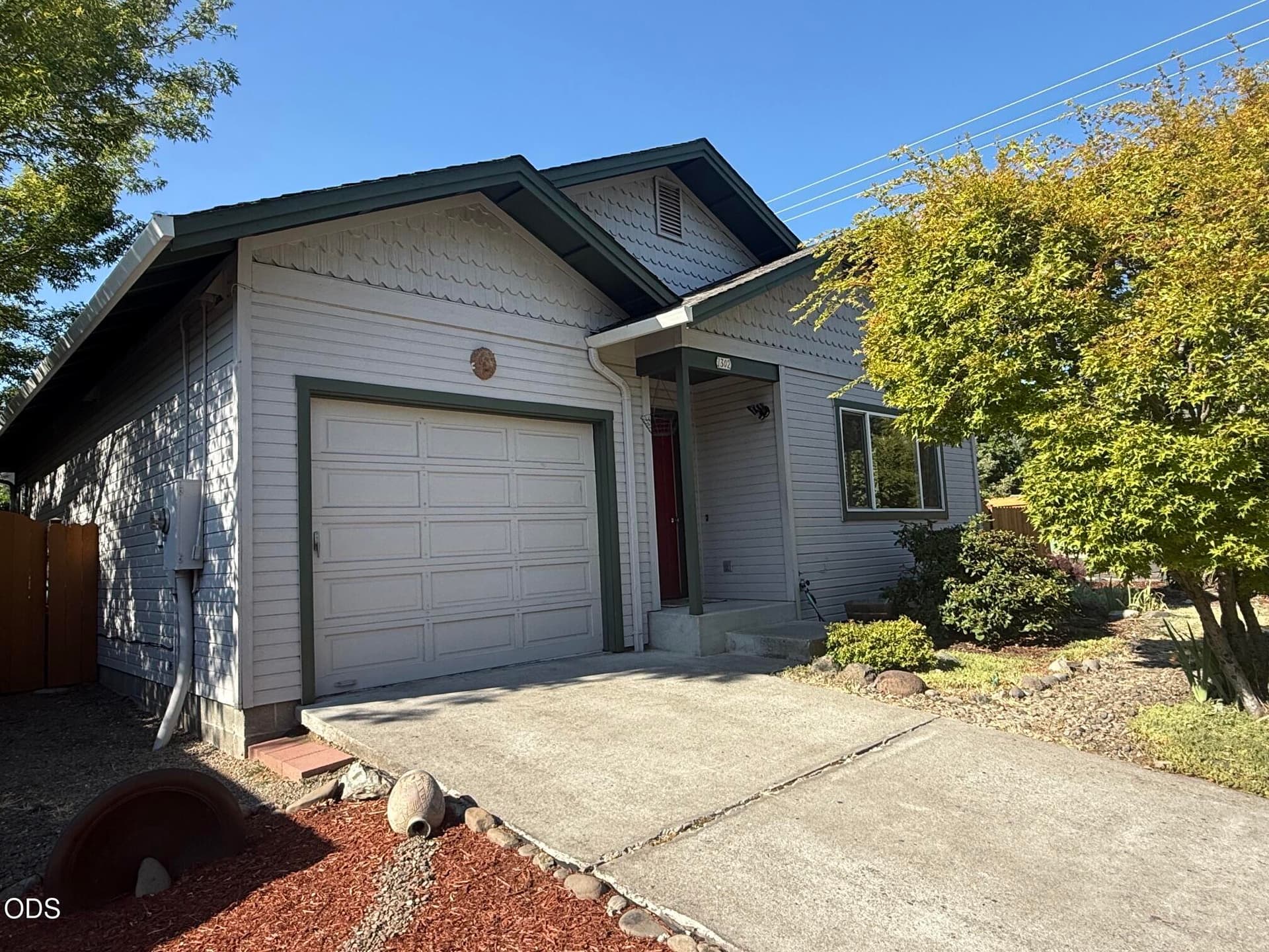 Front. Photo 1 of 18, 1302 Mill Pond Road, Ashland, OR 97520